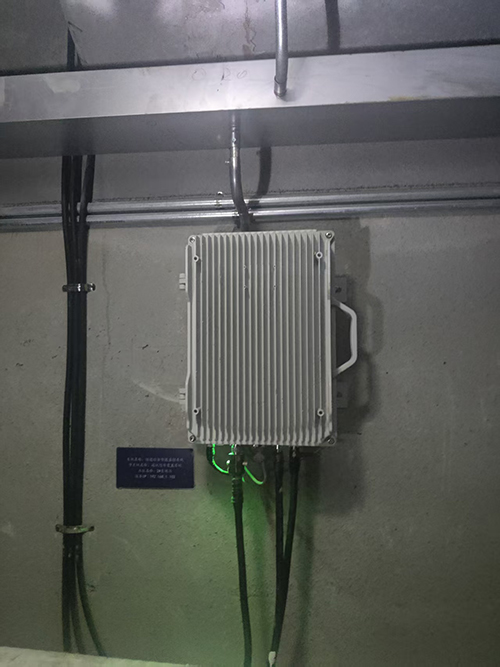  塔什库尔干电力管廊覆盖漏缆方式案例