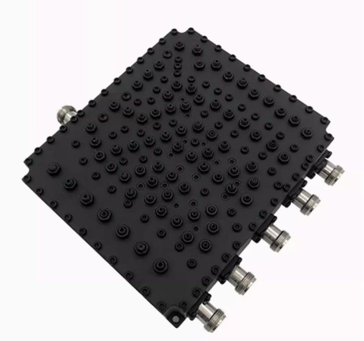  塔什库尔干双频三频四频五频腔体合路器4G+5G